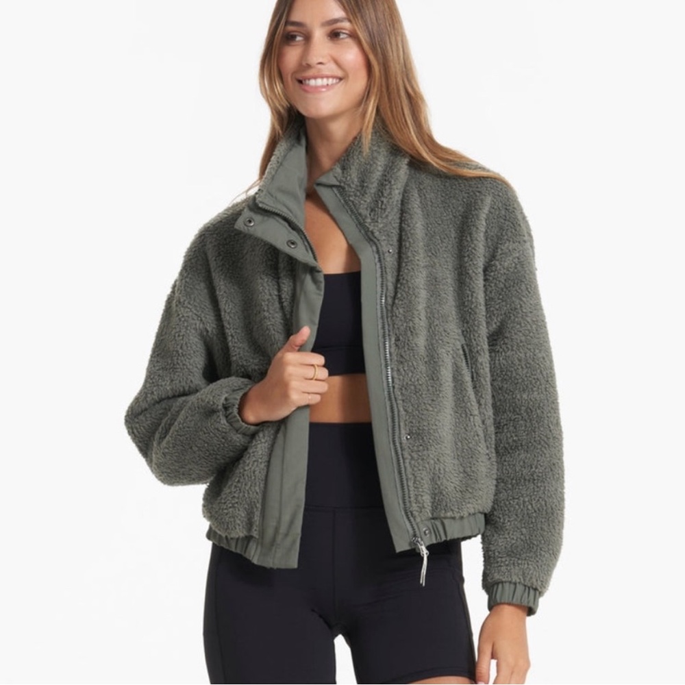 Vouri Sherpa Teddy Jacket